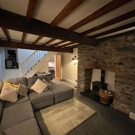 Abbey Cottage ランゴレン エクステリア 写真